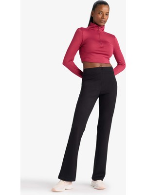 DeFacto Flare Fit İspanyol Paça Standart Boy Modal Soft Touch Pantolon E8957AX26SP