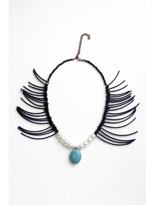 Chellomood - Süet Ipli Obsidyen & Inci Detaylı Özel Tasarım Kolye