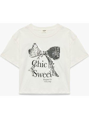 Koton Pullu Payetli Fiyonklu Uzun Kollu Bisiklet Yaka Pamuklu Tişört