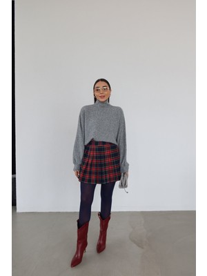 Özge Özgenç Ekoseli Mini Kolej Etek