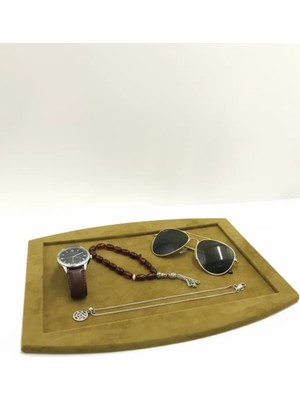 Megass Dekor Süet Kumaş Hardal Renk 34,5/27 cm Kolye Ucu Küpe Yüzük Takı Servis Sunum Tablası