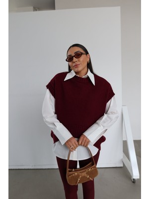 Özge Özgenç Verev Kesim Oversize Süveter