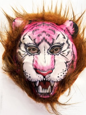 Go İthalat Kahverengi Saçlı Pembe Yüz Kurt Maske Kaplan Maske Mega Peluş 26 No (5440)