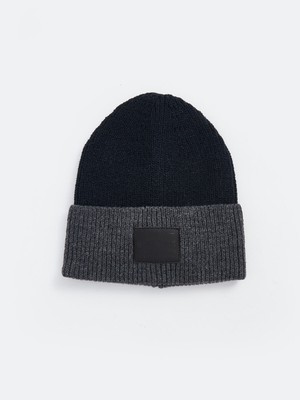 Lc Waikiki Yeni Sezon Etiket Nakışlı Erkek Bere