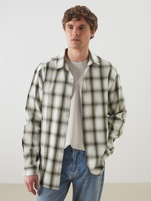 Lc Waikiki Yeni Sezon Regular Fit Uzun Kollu Ekose Gabardin Erkek Gömlek
