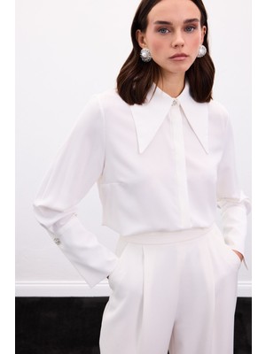 Sateen Yaka ve Manşet Aksesuarlı Gömlek - Ekru