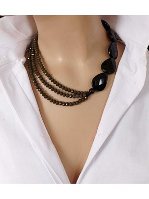 Sinem Şanlı Siyah Damla Kristal Kesim Oniks Taşı ve Haki Kristal Boncuklu Tasarım Kolye