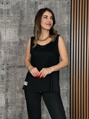 Mericline Kadın Askılı Yuvarlak Yaka Viskon Iki Iplik Bluz ve Eşofman Altı Ikili Takım