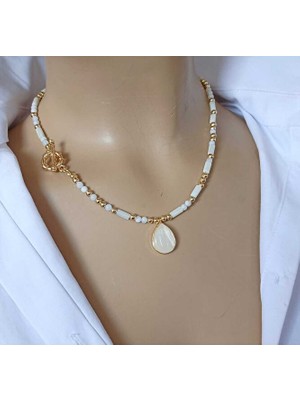 Sinem Şanlı Zarif Işık Damla Taşlı Altın Kaplama Minimal Tasarım Kolye