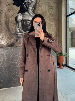 Brendes Kolları Apoletli Kuşaklı Uzun Boy Önü Düğmeli Arkası Yırtmaçlı Yün Karışımlı Rahat Kalıp Kaban Kahve