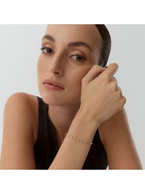 Aja Lunelle Sıralı Geometrik Motifli Çok Taşlı Altın Bileklik