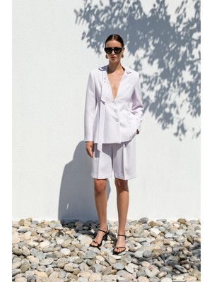 Kameya Pileli Bermuda Şort 25S20732