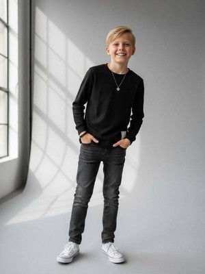 Zekids Erkek Çocuk Pamuklu Dokulu Kumaş Ince Uzun Kollu Sweatshirt