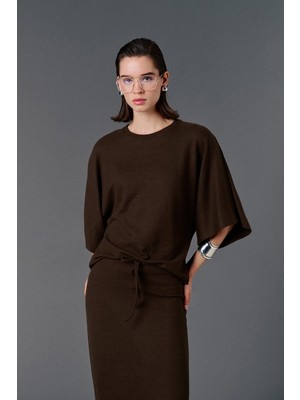 Vatkalı Bisiklet Yaka Oversize Örme T-Shirt