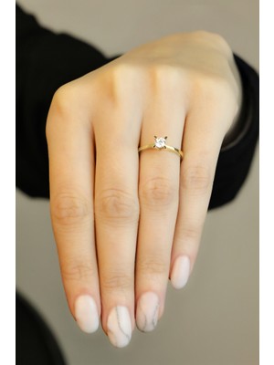 Fay Yamaner Altın Tektaş Yüzük