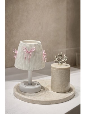 Maison Avf Candy Pembe Fiyonk Beyaz Rafya Kablosuz Şarjlı Masa Lambası - Alt Beyaz