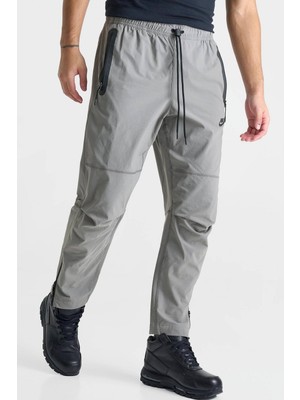 Nike Tech Woven Men's Taper Leg Pant Paraşüt Kumaş Erkek Eşofman Altı Koyu Gri
