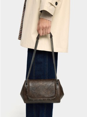 Parfois Kapaklı ve Zımbalı Omuz Çantası