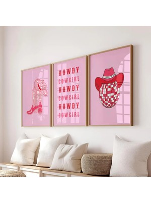 Pam Studio Howdy Cowgirl Poster Seti – Modern Western Tarzı Duvar Dekoru 3’lü Tablo Seti