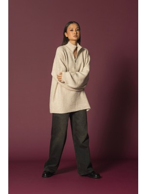 Nisan Triko Fermuarlı Triko Kazak