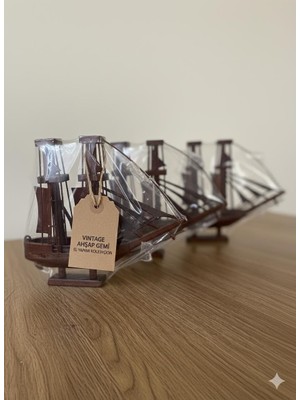 Basel Maison Ahşap Gemi (Küçük)