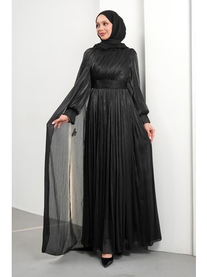 İmaj Butik Siyah Pelerin Detaylı Piliseli Abiye