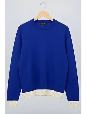 İmaj Butik Saks Mavi Bisiklet Yaka Kol ve Etek Ucu Güpür Detaylı Triko Kazak