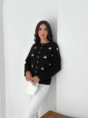Ded Collection Kadın Kiraz Nakış Işlemeli Inci Düğmeli Yuvarlak Yaka Triko Hırka