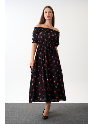 Omzu Açık Desenli Maxi Elbise