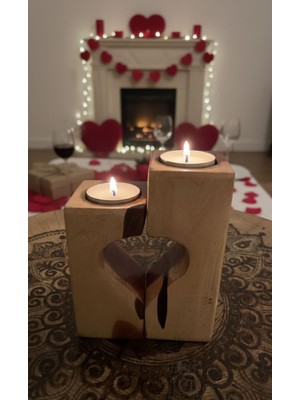 Tolga's Workshop El Yapımı Kalp Figürlü Çift Mumluk – Ahşap Romantik Dekor | Mum Dahil