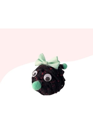 Çıngıraklı Örme Kedi Oyuncağı 9cm Siyah Desenli