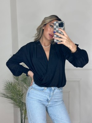 Yeşil Sarmaşık Kadın Uzun Kollu Dökümlü Kruvaze Yaka Kol Ucu Gipeli Sandy Bluz