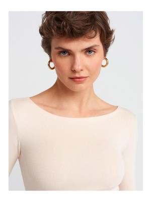 Kadın Krem Kayık Yaka Uzun Kol Body