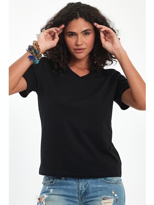 Septemmart %100 Pamuklu V Yaka Slim Fit Basic Kadın T-Shirt