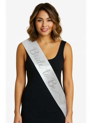 Marsilyan Beyaz Saten Üzerine Italik Gümüş Bride To Be Kuşağı