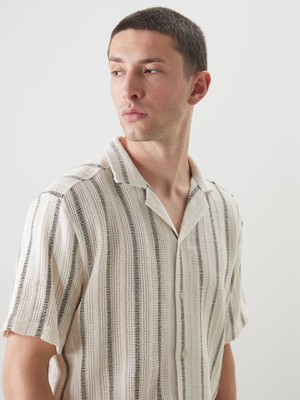 Lc Waikiki Yeni Sezon Regular Fit Kısa Kollu Çizgili Erkek Gömlek