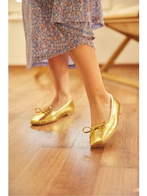 Milaya Shoes Lara Kelebek Desenli Kadın Babet Ayakkabı