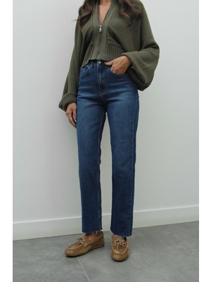 Havoş Lacivert Boy Fit Kesik Paça Jean