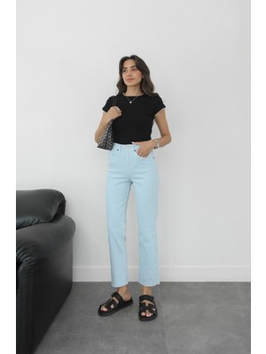 Havoş Bebe Mavisi Boy Fit Kesik Paça Jean