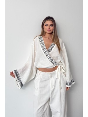 Jee Lee Kadın Bağlama Detaylı Nakışlı %100 Pamuklu Kimono Beyaz - 26Y 7014