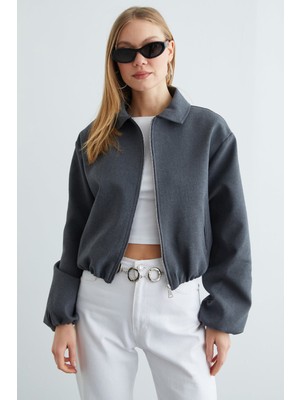 FullaModa Fermuarlı Polo Yaka Crop Bomber Ceket