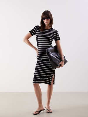 Lc Waikiki Yeni Sezon Bisiklet Yaka Çizgili Elbise