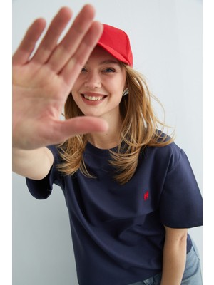 FullaModa Basic Fiyonk Nakışlı Bisiklet Yaka Tişört