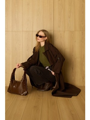 FullaModa Kuşaklı Kruvaze Yaka Omuz Detaylı Trençkot