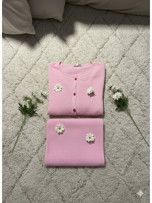 Sleeproom Kadın Pembe Kalpli Fırfır Detaylı Düğmeli Pamuklu Pijama Takımı