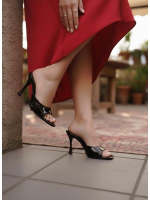 Kadın Aura Ince Topuk Rahat Kalıp Terlik