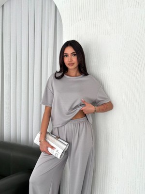 Bi Baksana Osy Modal Yumuşak Dokulu Kumaş Bisiklet Yaka T-Shirt  Bol Paça Pantalon Ikili Takım - Boyalı Gri