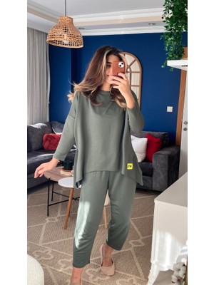 Bi Baksana Kadın Iki Iplik Viskon Pamuk Kumaş Arma Detaylı Ikili Takım