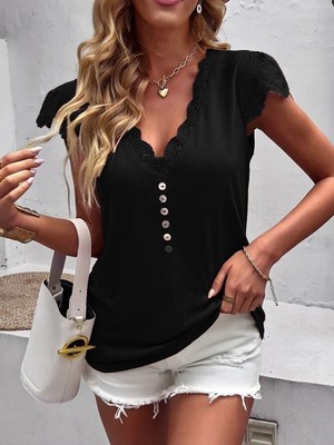 Bi Baksana Kadın Kısa Kollu V Yakalı Önü Düğmeli Viskon Bluz