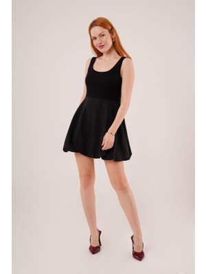 Bi Baksana Kalın Askılı Balon Etek Siyah Mini Elbise